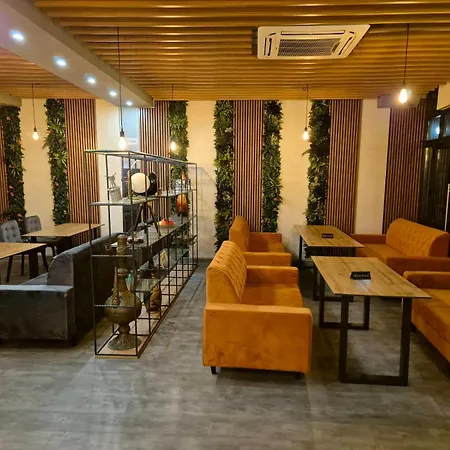Nur Motel